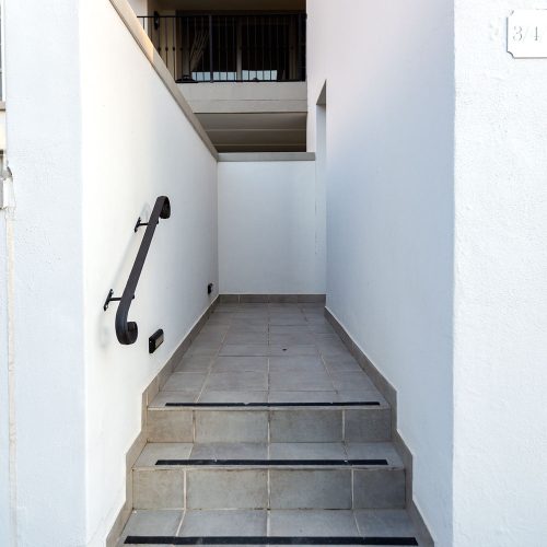 Outside entry3